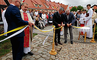 W 30 rocznicę powstania parafii Świętej Trójcy odsłonięto pamiątkowy kamień